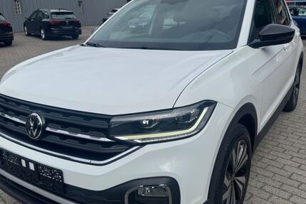 VW T-Cross 84.818 km 14.698 &euro; Mülheim / Ruhr 45473