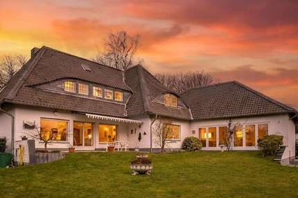 Haus Krefeld-Kliedbruch Kliedbruch - 9 Zimmer, 225 m&sup2;, 680.000&euro; | Angebot:27370161