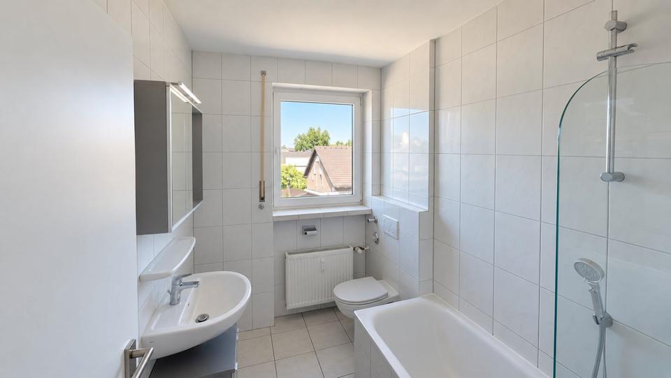 Mehrfamilienhaus, Wohnhaus Dormagen Hackenbroich - 12 Zimmer, 300 m&sup2;, 655.000&euro; | Angebot:27579988