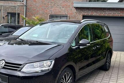 VW Sharan 138.000 km 15.500 &euro; Solingen 42651