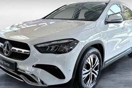 Mercedes-Benz GLA 200 5.000 km 36.978 &euro; Mönchengladbach 41238