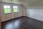 Etagenwohnung Wegberg - 4 Zimmer, 165 m&sup2;, 1.350&euro; | Angebot:27532813
