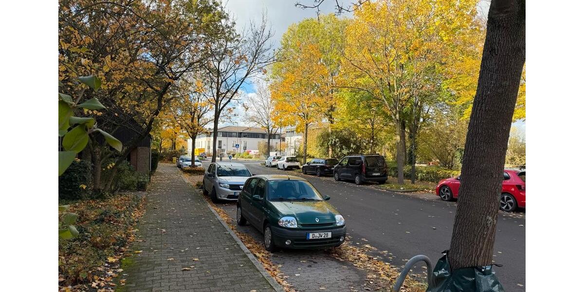 Etagenwohnung Düsseldorf Stadtbezirk 8 - 1 Zimmer, 18 m&sup2;, 80&euro; | Angebot:27553697