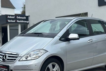 Mercedes-Benz A 180 201.369 km 3.990 &euro; Velbert 42551