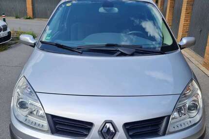 Renault Scenic 204.334 km 1.050 &euro; Leichlingen (Rheinland), Blütenstadt 42799
