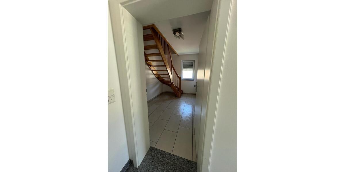 Maisonettenwohnung Moers - 3 Zimmer, 82 m&sup2;, 289.000&euro; | Angebot:27446896