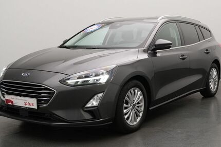 Ford Focus 49.687 km 18.380 &euro; Leverkusen 51373