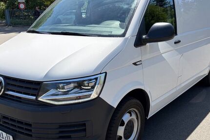 VW T6 Transporter 157.000 km 18.400 &euro; Düsseldorf 40229