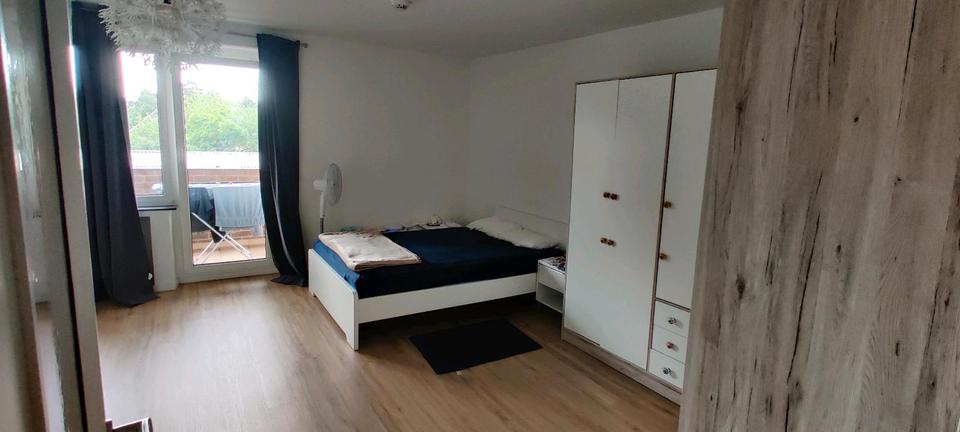 Etagenwohnung Düsseldorf Stadtbezirk 9 - 1.5 Zimmer, 60 m&sup2;, 970&euro; | Angebot:27544174