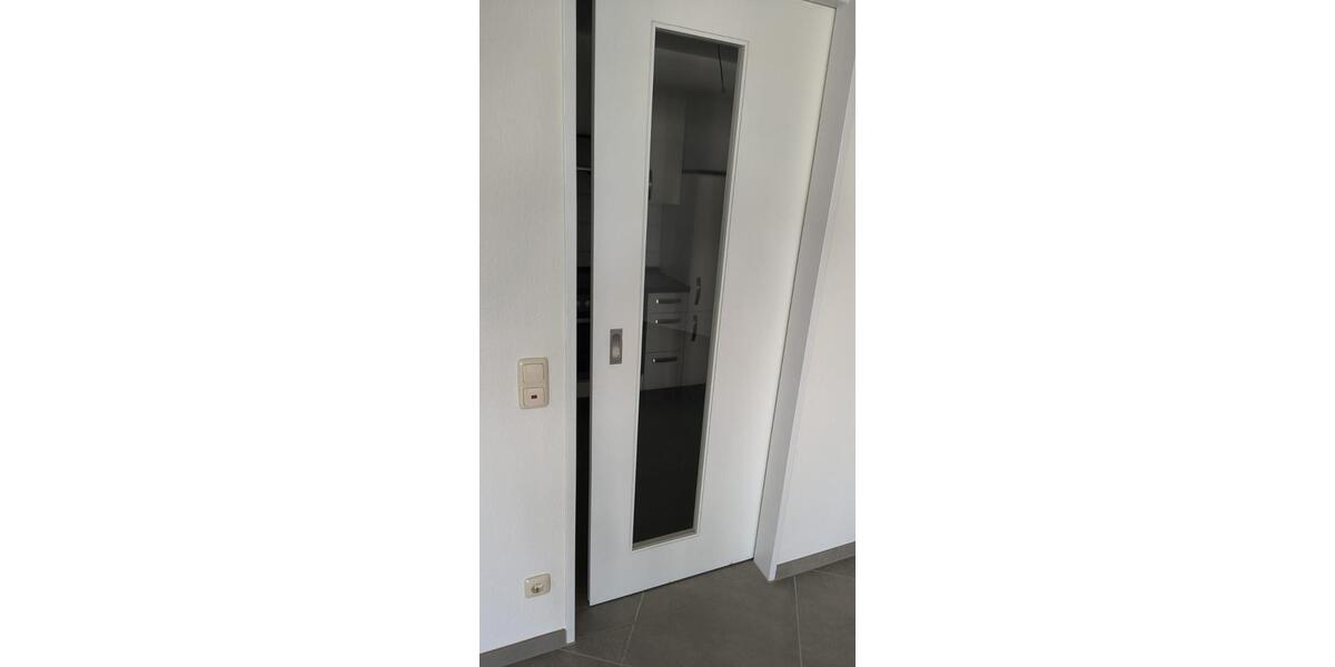 Etagenwohnung Mönchengladbach Nord - 2 Zimmer, 77 m&sup2;, 770&euro; | Angebot:27539324