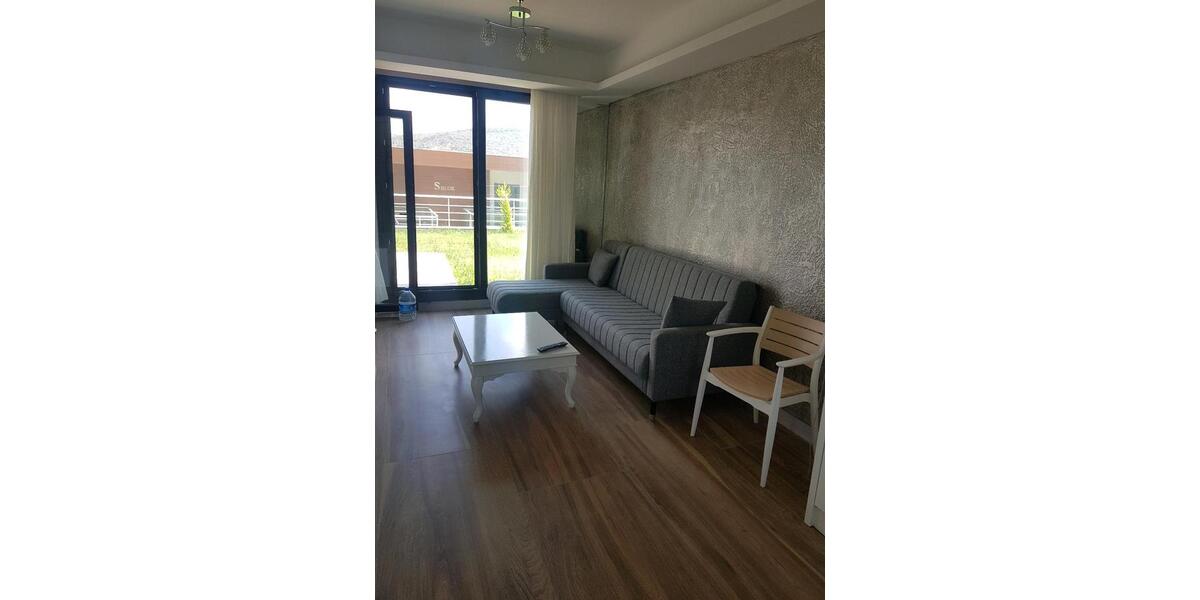 Etagenwohnung Duisburg Duisburg-Mitte - 2 Zimmer, 60 m&sup2;, 105.000&euro; | Angebot:11681911