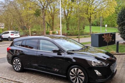 Ford Focus 64.070 km 12.990 &euro; Bedburg 50181
