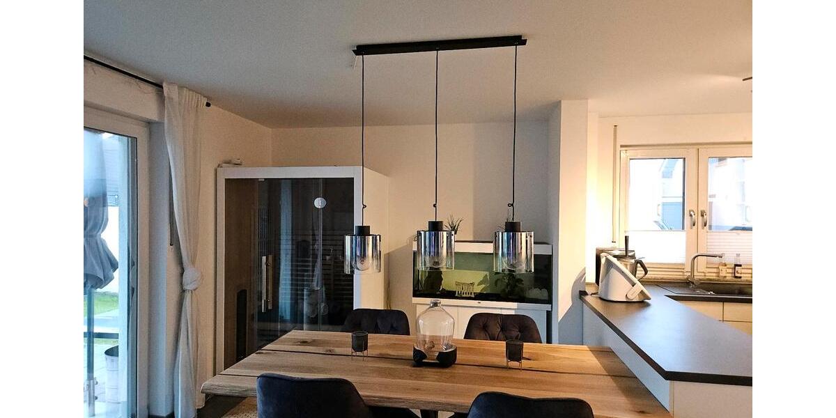 Erdgeschoßwohnung Jüchen - 3 Zimmer, 90 m&sup2;, 1.600&euro; | Angebot:27553895