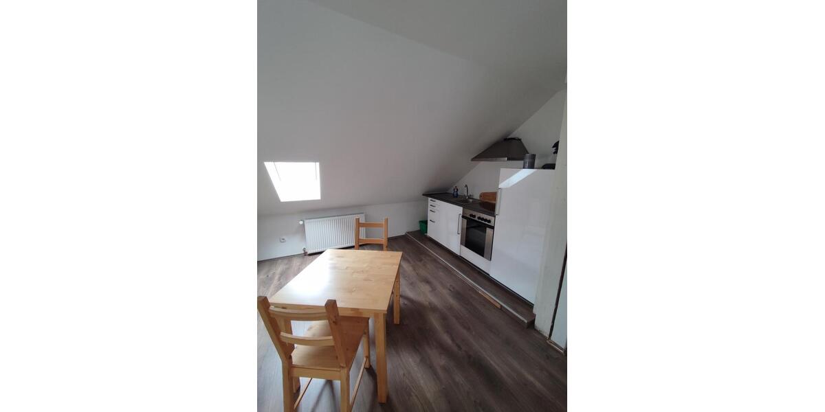 Dachgeschoßwohnung Mönchengladbach West - 2 Zimmer, 48 m&sup2;, 66.000&euro; | Angebot:27534639