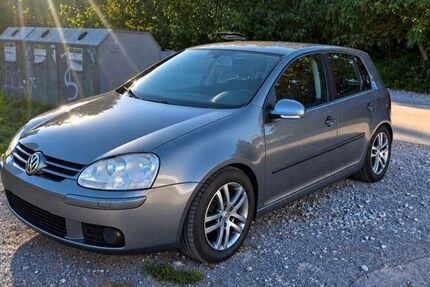 VW Golf 293.000 km 1.650 &euro; Neuss 41460