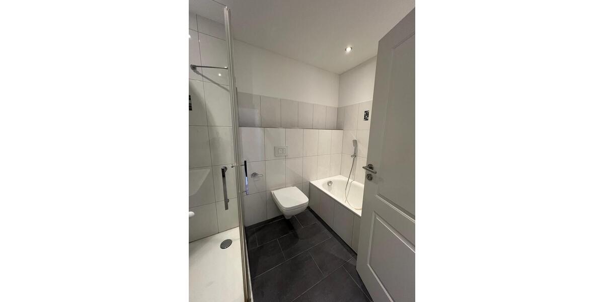 Maisonettenwohnung Moers - 3 Zimmer, 82 m&sup2;, 289.000&euro; | Angebot:27446896