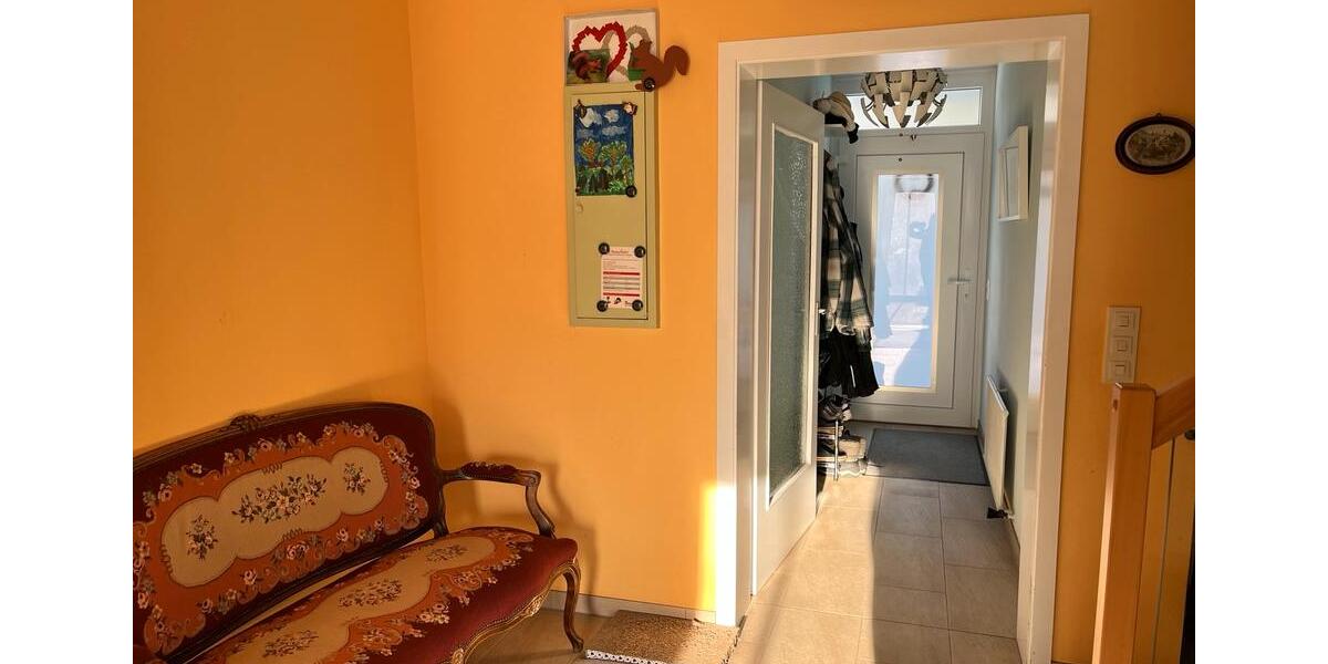 Reihenhaus Solingen Central - 4 Zimmer, 120 m&sup2;, 485.000&euro; | Angebot:27537396