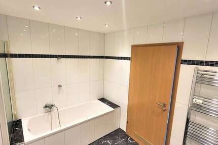 Wohnung Solingen Burg - 3 Zimmer, 94 m&sup2;, 745&euro; | Angebot:26462004