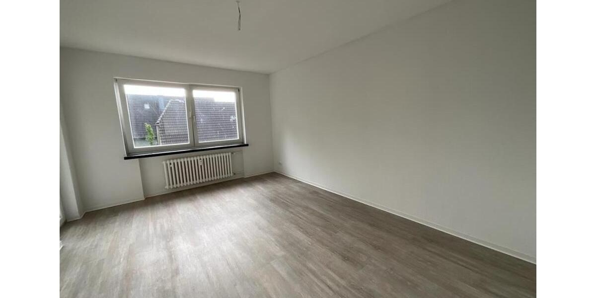 Etagenwohnung Duisburg Duisburg-Mitte - 3 Zimmer, 67 m&sup2;, 689&euro; | Angebot:26677816