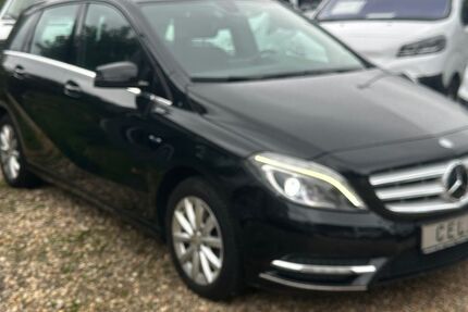 Mercedes-Benz B 200 122.000 km 11.280 &euro; Duisburg 47138