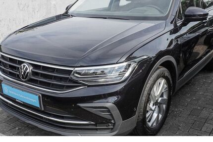 VW Tiguan 72.479 km 23.420 &euro; Düsseldorf 40474