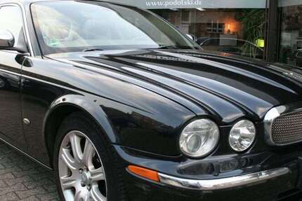 Jaguar XJ 418.376 km 7.777 &euro; Moenchengladbach 41065