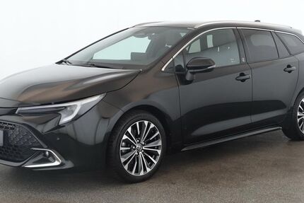 Toyota Corolla 55.300 km 25.384 &euro; Düsseldorf 40233