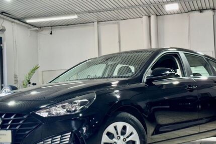 Hyundai i30 82.168 km 13.980 &euro; Mönchengladbach 41061
