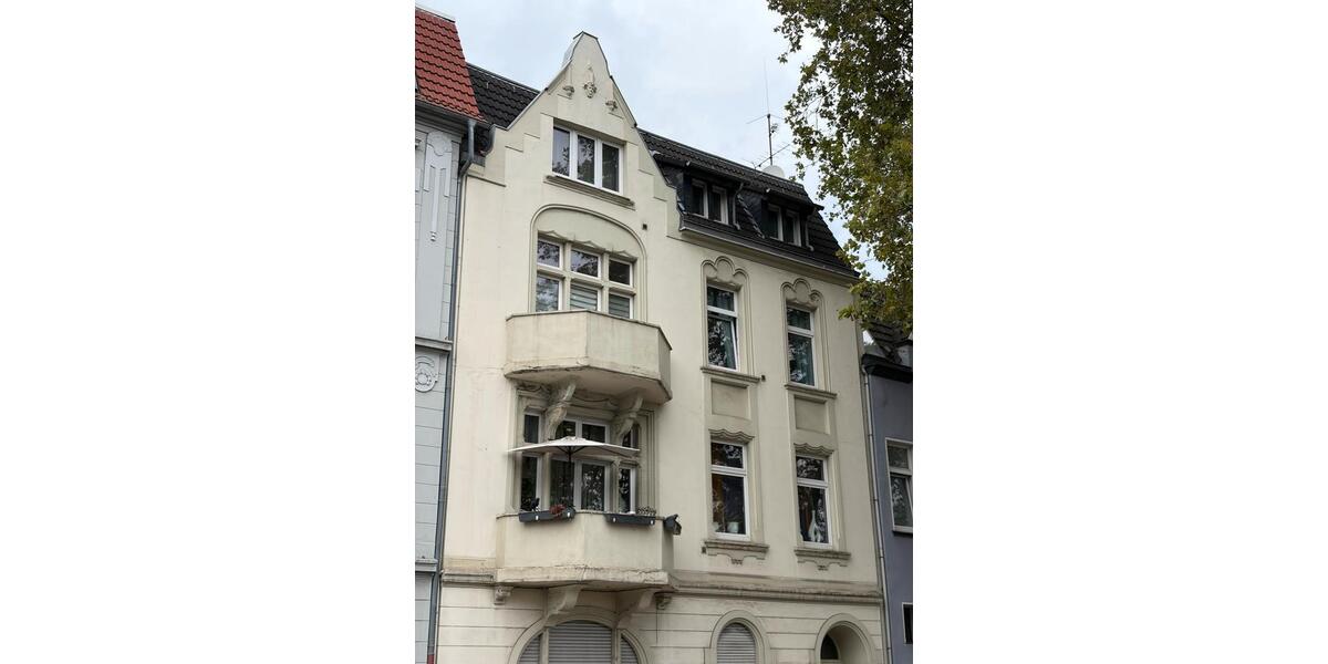 Dachgeschoßwohnung Duisburg - 2.5 Zimmer, 86 m&sup2;, 750&euro; | Angebot:27556814