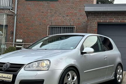 VW Golf 200.000 km 2.500 &euro; Solingen 42651
