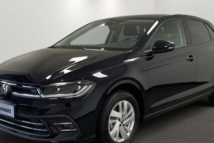 VW Polo 8.852 km 23.990 &euro; Düsseldorf 40233