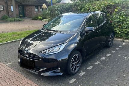 Toyota Yaris 15.406 km 20.000 &euro; Duisburg 47179
