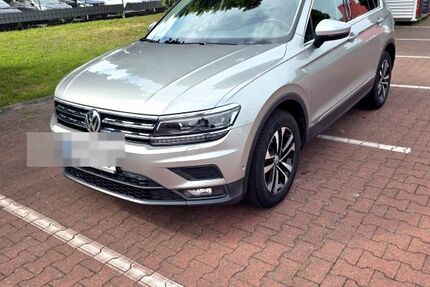 VW Tiguan 15.000 km 23.200 &euro; Krefeld 47809