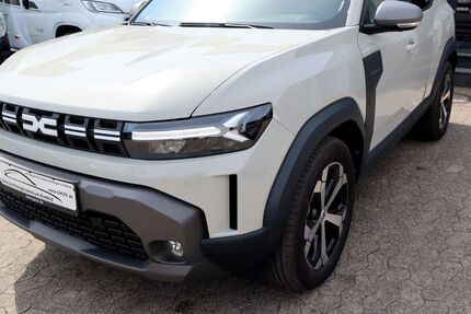 Dacia Duster 4.000 km 26.450 &euro; Krefeld 47799