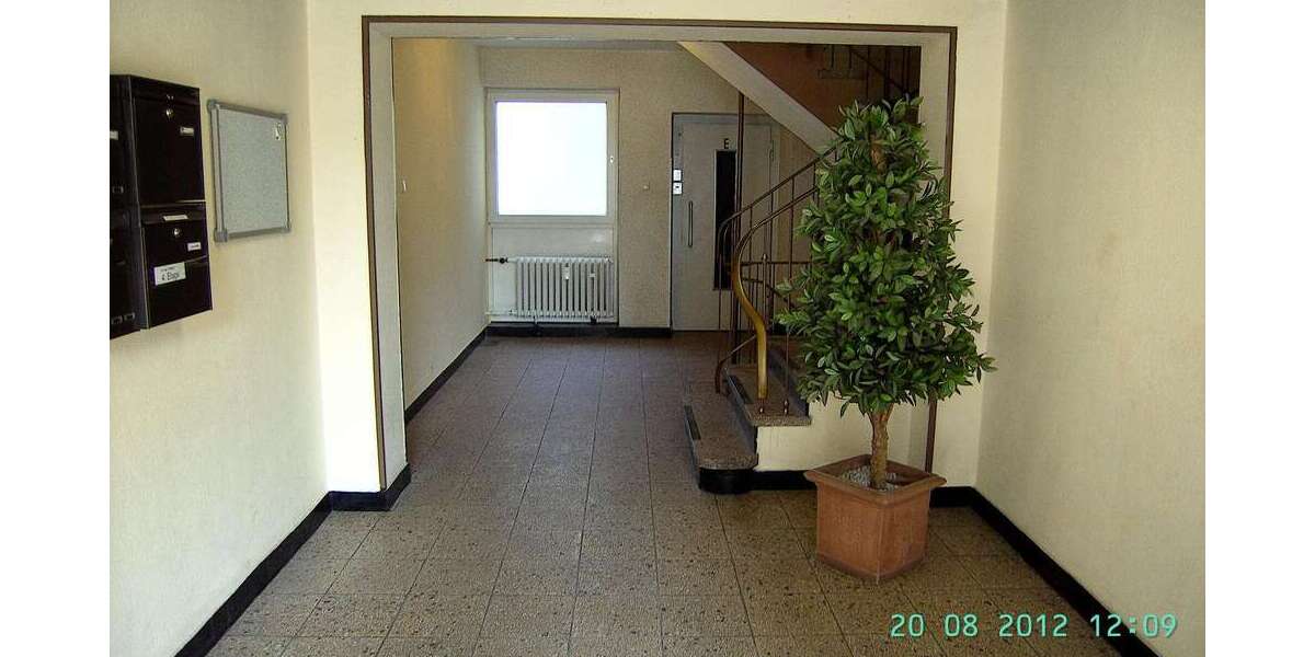 Etagenwohnung Duisburg Altstadt - 2 Zimmer, 89 m&sup2;, 624&euro; | Angebot:27482091