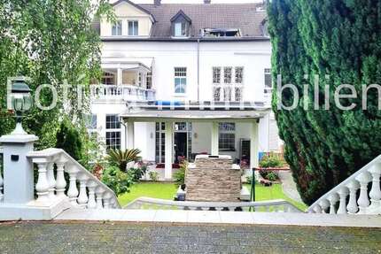 Haus Mönchengladbach Süd - 25 Zimmer, 700 m&sup2;, 1.299.000&euro; | Angebot:27508046