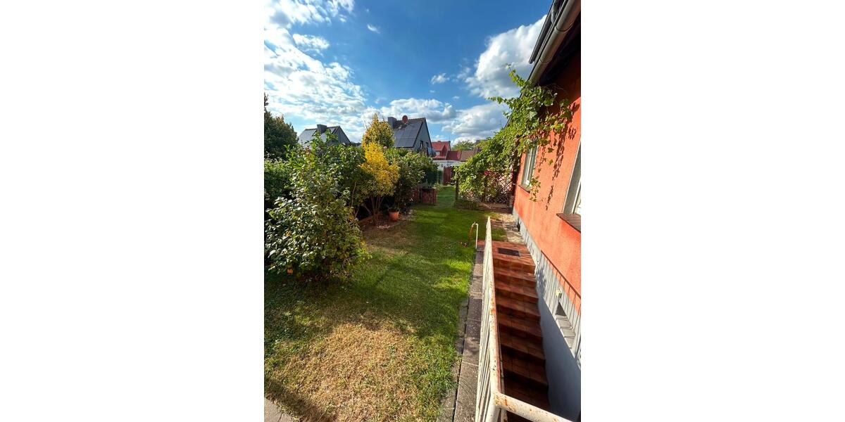 Maisonettenwohnung Duisburg Huckingen - 6 Zimmer, 164 m&sup2;, 1.500&euro; | Angebot:27555683