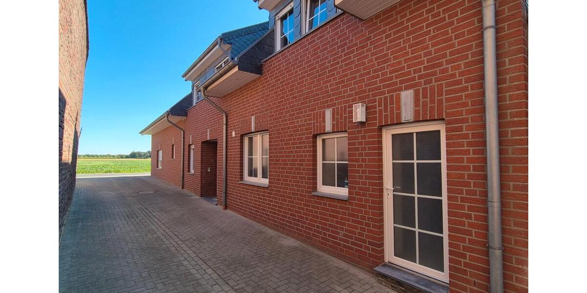 Etagenwohnung Wegberg - 4 Zimmer, 165 m&sup2;, 1.350&euro; | Angebot:27532813