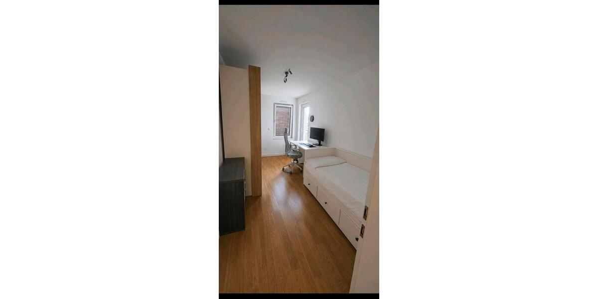 Etagenwohnung Düsseldorf Stadtbezirk 9 - 3 Zimmer, 88 m&sup2;, 1.750&euro; | Angebot:27553917