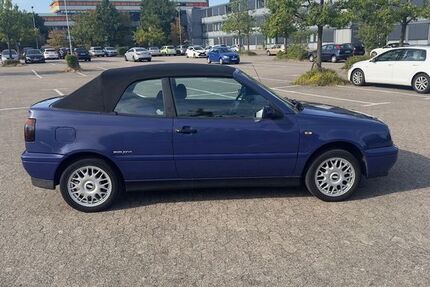 VW Golf 210.429 km 1.499 &euro; Düsseldorf 40223