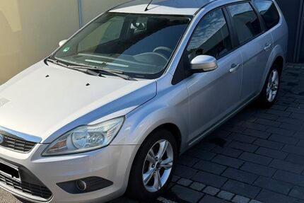 Ford Focus 212.000 km 2.490 &euro; Erkelenz 41812