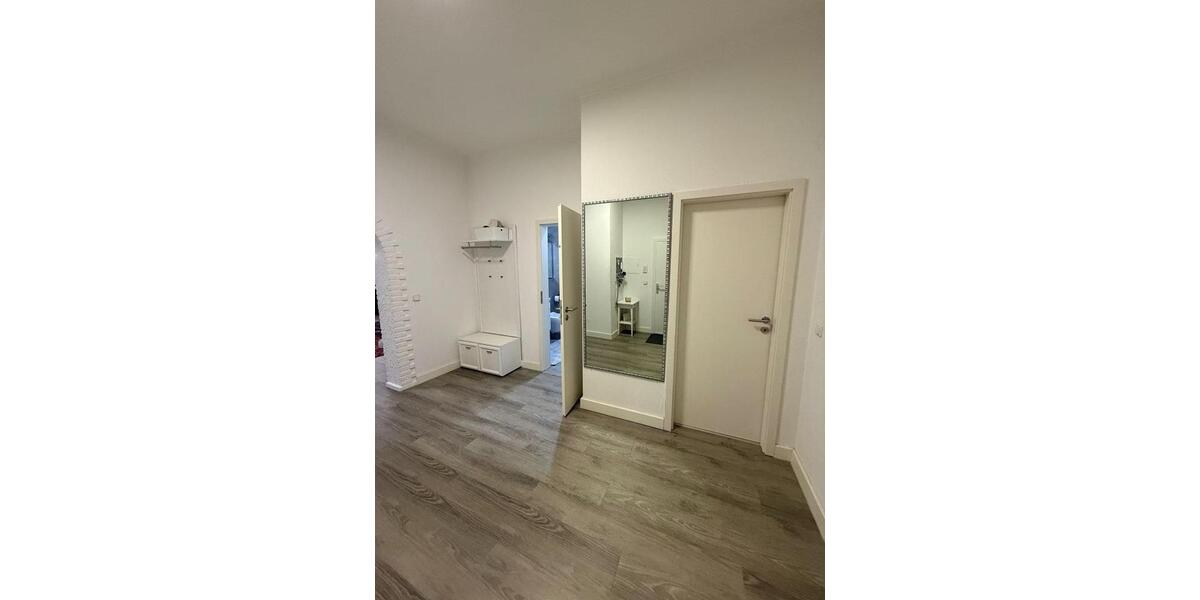 Etagenwohnung Krefeld Cracau - 3 Zimmer, 110 m&sup2;, 315.000&euro; | Angebot:26096565