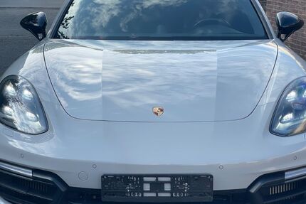 Porsche Panamera 94.566 km 49.950 &euro; Krefeld 47799