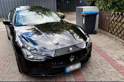 Maserati Ghibli 162.000 km 15.500 &euro; Düsseldorf 40223