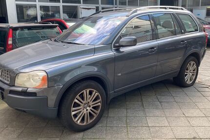 Volvo XC90 780.000 km 2.490 &euro; Düsseldorf 40233