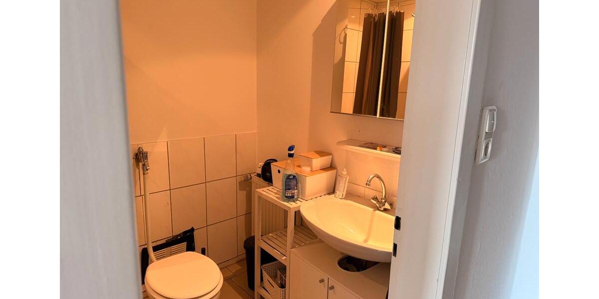Etagenwohnung Düsseldorf Pempelfort - 2 Zimmer, 46 m&sup2;, 895&euro; | Angebot:27553981