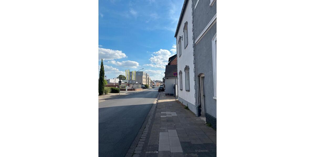 Mehrfamilienhaus, Wohnhaus Grevenbroich Hemmerden - 9 Zimmer, 200 m&sup2;, 470.000&euro; | Angebot:26993058