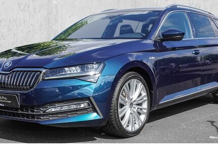 Skoda Superb 63.528 km 31.980 &euro; Düsseldorf 40549