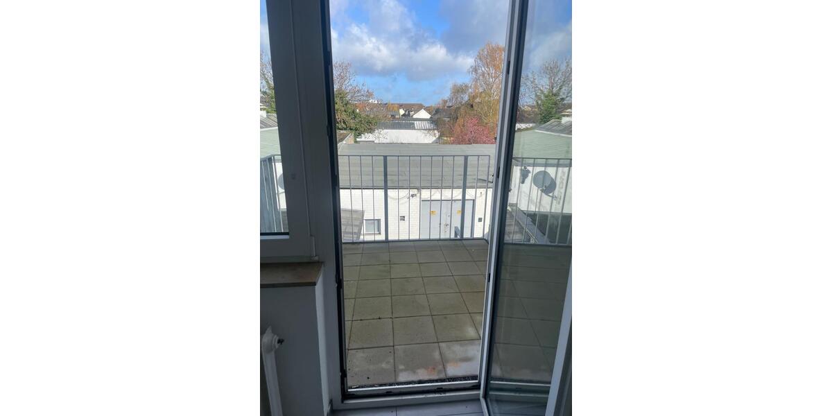 Etagenwohnung Krefeld - 2 Zimmer, 69 m&sup2;, 510&euro; | Angebot:27542628