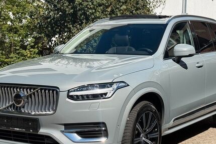 Volvo XC90 118.000 km 40.940 &euro; Düsseldorf 40468
